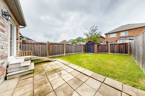 56 Acorn Lane Bradford West Gwillimbury ON L3Z 0H6