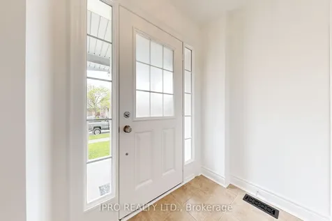 56 Acorn Lane Bradford West Gwillimbury ON L3Z 0H6