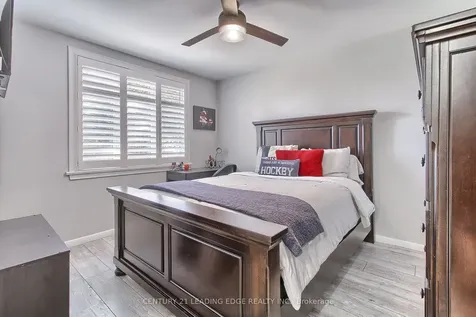 182 Hurd Street Bradford West Gwillimbury ON L3Z 1K9