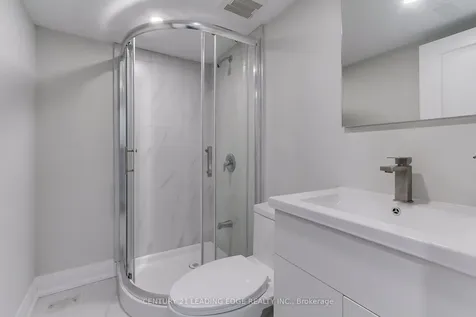 182 Hurd Street Bradford West Gwillimbury ON L3Z 1K9