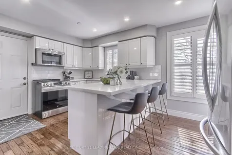 182 Hurd Street Bradford West Gwillimbury ON L3Z 1K9