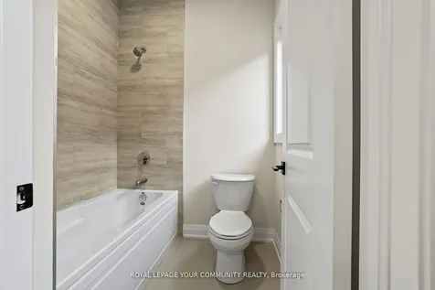 120 Lewis Honey Drive Aurora ON L4G 0J3