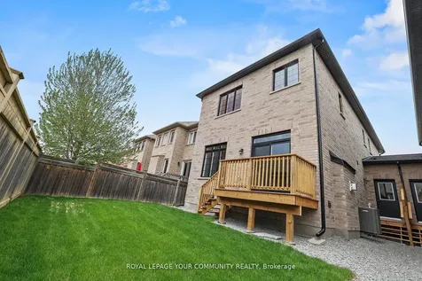 120 Lewis Honey Drive Aurora ON L4G 0J3