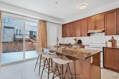 144 Mondial Crescent East Gwillimbury ON L0G 1R0