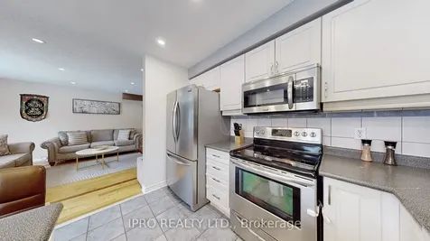 147 Professor Day Drive Bradford West Gwillimbury ON L3Z 3B9