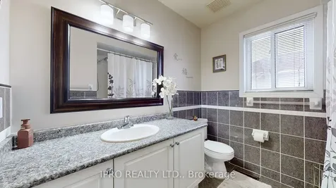 147 Professor Day Drive Bradford West Gwillimbury ON L3Z 3B9