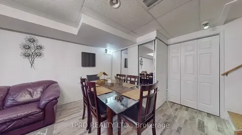 147 Professor Day Drive Bradford West Gwillimbury ON L3Z 3B9