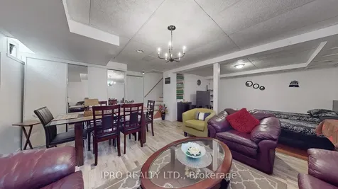 147 Professor Day Drive Bradford West Gwillimbury ON L3Z 3B9