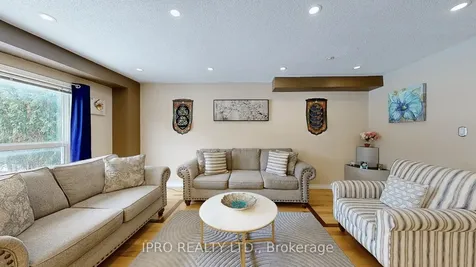 147 Professor Day Drive Bradford West Gwillimbury ON L3Z 3B9