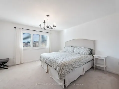 205 Romanelli Crescent Bradford West Gwillimbury ON L3Z 0X6