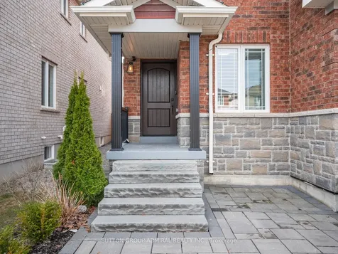 205 Romanelli Crescent Bradford West Gwillimbury ON L3Z 0X6