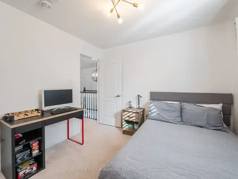 205 Romanelli Crescent Bradford West Gwillimbury ON L3Z 0X6