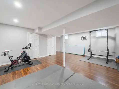 205 Romanelli Crescent Bradford West Gwillimbury ON L3Z 0X6