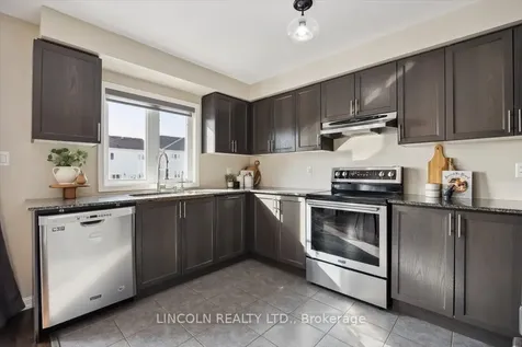 19 Don Hadden Crescent Brock ON L0C 1H0