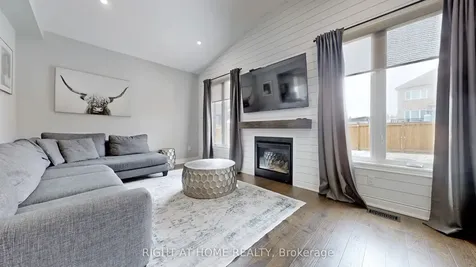 121 Bartram Crescent Bradford West Gwillimbury ON L3Z 4J2