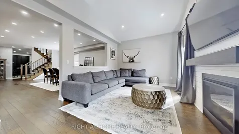 121 Bartram Crescent Bradford West Gwillimbury ON L3Z 4J2