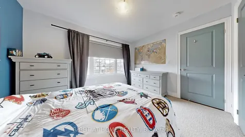 121 Bartram Crescent Bradford West Gwillimbury ON L3Z 4J2