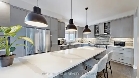 121 Bartram Crescent Bradford West Gwillimbury ON L3Z 4J2