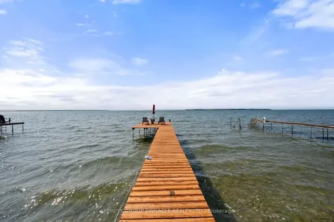 44 Cedar Beach Road Brock ON L0K 1A0