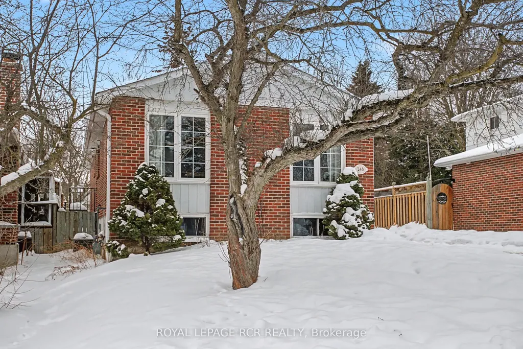 248 Talbot Crescent Newmarket ON L3Y 1A3