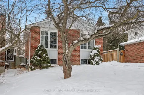 248 Talbot Crescent Newmarket ON L3Y 1A3