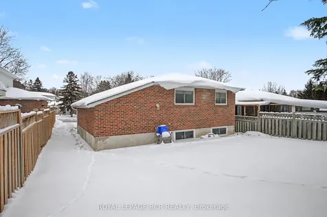 248 Talbot Crescent Newmarket ON L3Y 1A3