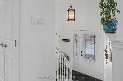 248 Talbot Crescent Newmarket ON L3Y 1A3