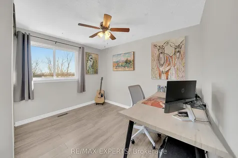 266 Britannia Avenue Bradford West Gwillimbury ON L3Z 1A7