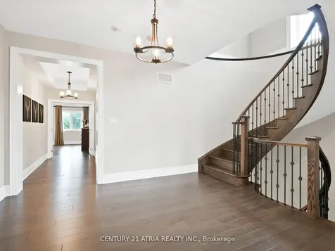 12 Macdonald Court Richmond Hill ON L4E 1E9