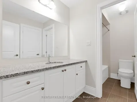 12 Macdonald Court Richmond Hill ON L4E 1E9