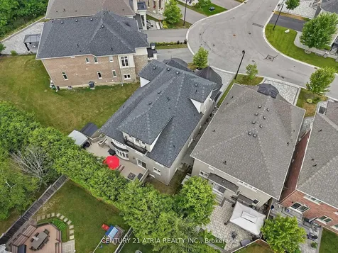 12 Macdonald Court Richmond Hill ON L4E 1E9