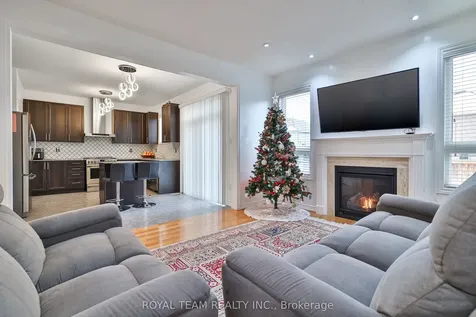 61 Lampkin Street Georgina ON L0E 1R0