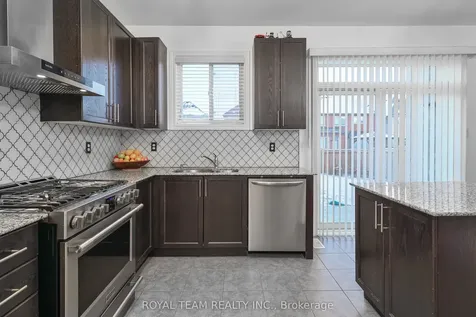 61 Lampkin Street Georgina ON L0E 1R0