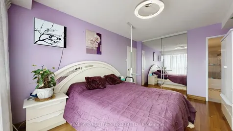 8111 Yonge Street Markham ON L3T 4V9