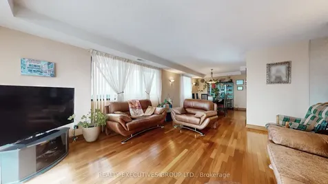 8111 Yonge Street Markham ON L3T 4V9
