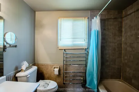 27 Royal Oak Drive Innisfil ON L0L 1L0