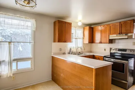 27 Royal Oak Drive Innisfil ON L0L 1L0