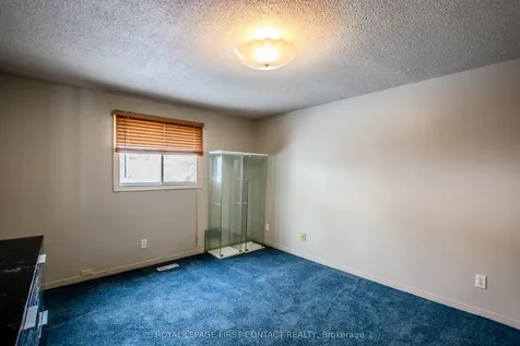 27 Royal Oak Drive Innisfil ON L0L 1L0