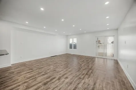 52 Acorn Lane Bradford West Gwillimbury ON L3Z 0H6