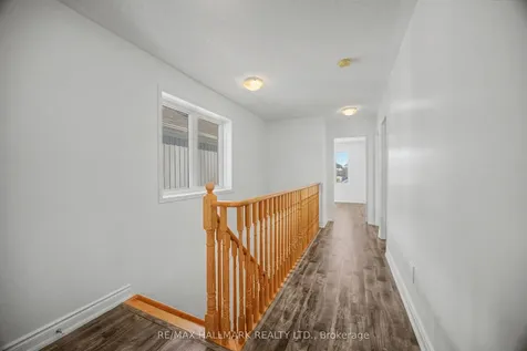 52 Acorn Lane Bradford West Gwillimbury ON L3Z 0H6