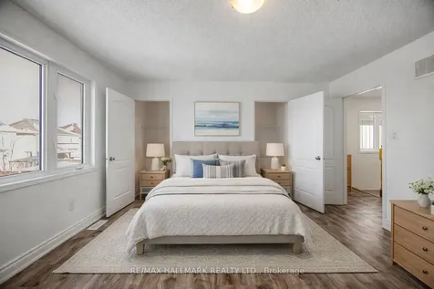 52 Acorn Lane Bradford West Gwillimbury ON L3Z 0H6