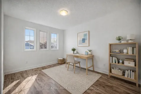 52 Acorn Lane Bradford West Gwillimbury ON L3Z 0H6