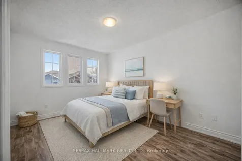 52 Acorn Lane Bradford West Gwillimbury ON L3Z 0H6