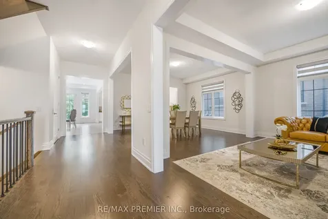 30 Enclave Court Vaughan ON L4H 4V9