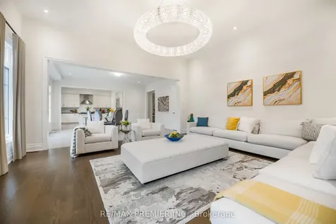 30 Enclave Court Vaughan ON L4H 4V9