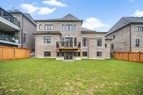 30 Enclave Court Vaughan ON L4H 4V9
