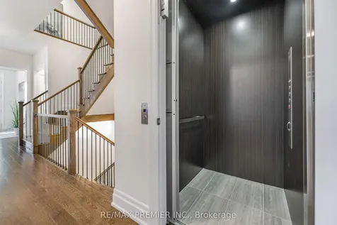 30 Enclave Court Vaughan ON L4H 4V9