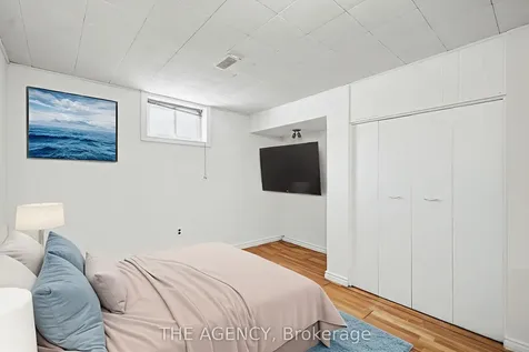 96 Meadowview Avenue Markham ON L3T 1K7