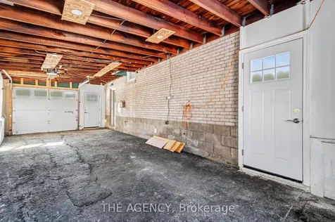 96 Meadowview Avenue Markham ON L3T 1K7