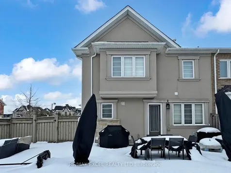 89 Hutt Crescent Aurora ON L4G 0T2